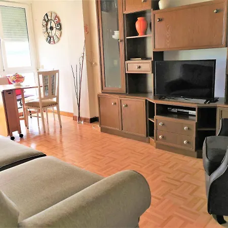 Precioso Piso Reformado A 5 Minutos De La Playa * Laredo